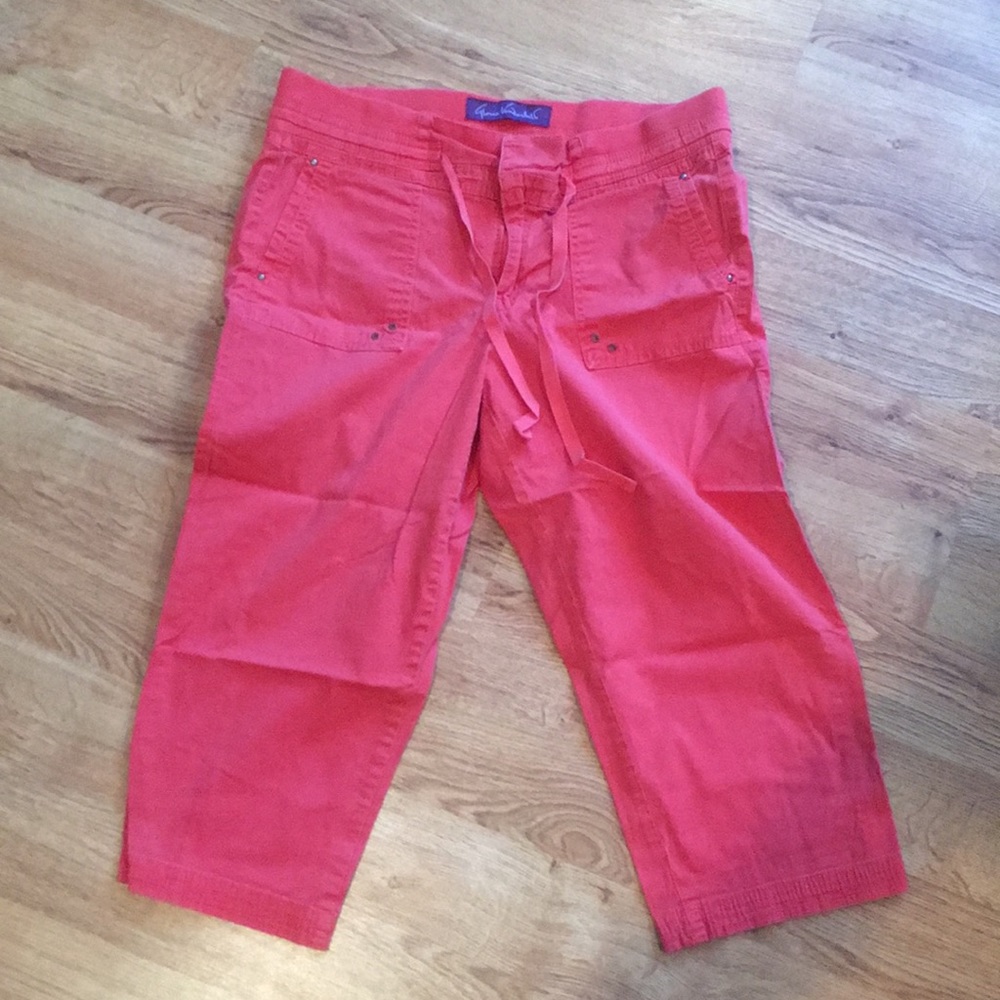 Gloria Vanderbilt coral capris size 10 pants